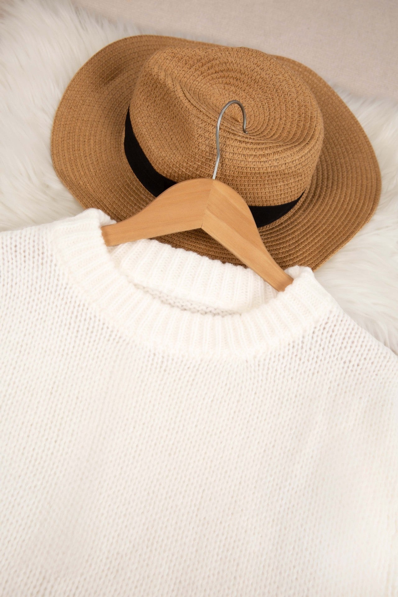 Women's Solid Color Round Neck Loose Casual Knitted Sweater